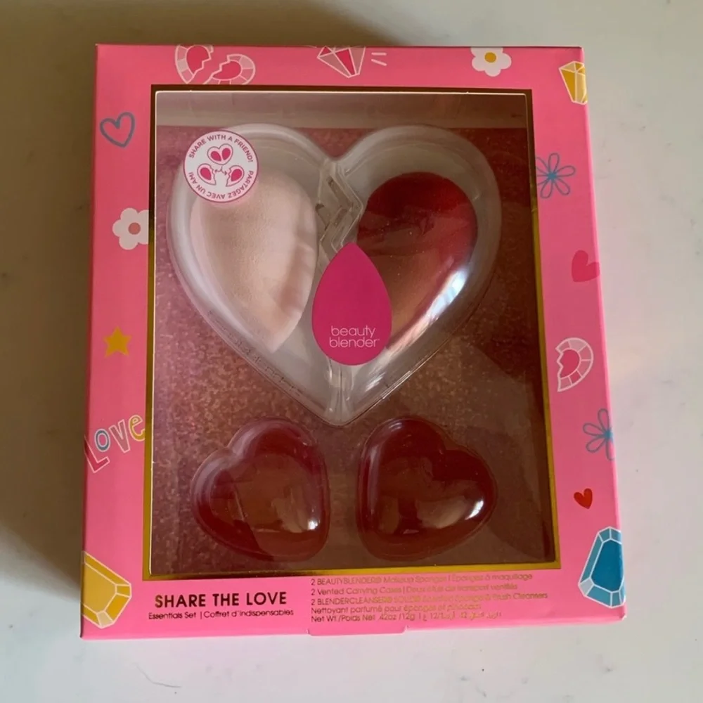 NEW BeautyBlender Share The Love 6-Piece Essentials Set